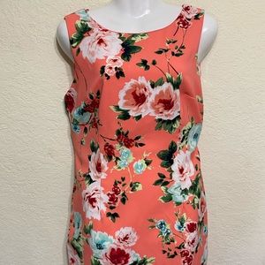 2 x $30 - Floral peach dress 💐